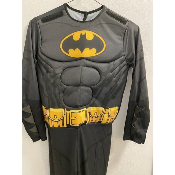 KIDS BATMAN HALLOWEEN COSTUME DRESS UP - SIZE MEDIUM - NO CAPE - GOOD CONDITION - Picture 2 of 7